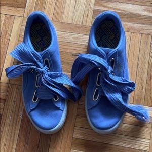Light Blue Ribbon Lace Puma Sneakers